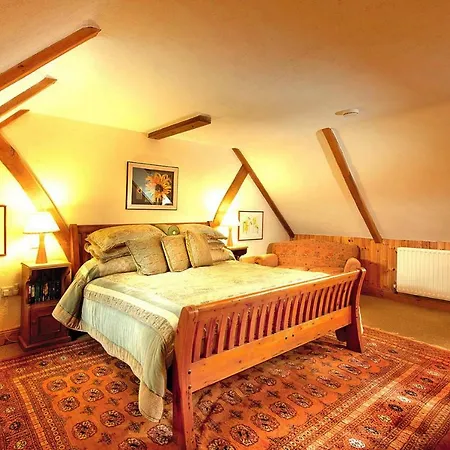 Holiday Homes Bettystown Eir04046 Fye * Louth